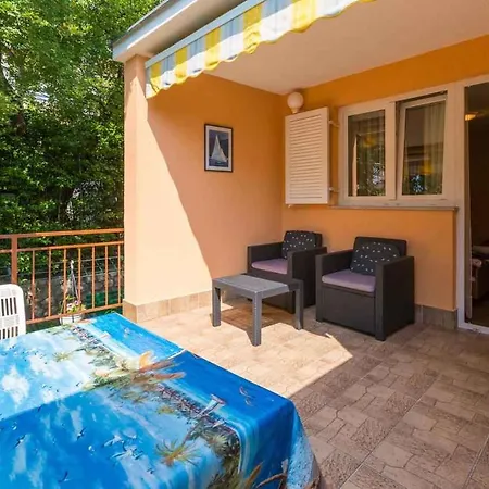 In 39342 Apartment Crikvenica