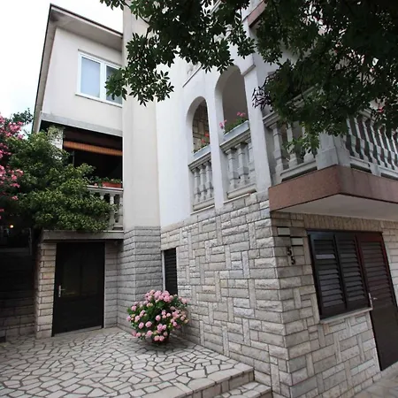 In 39342 Apartamento *